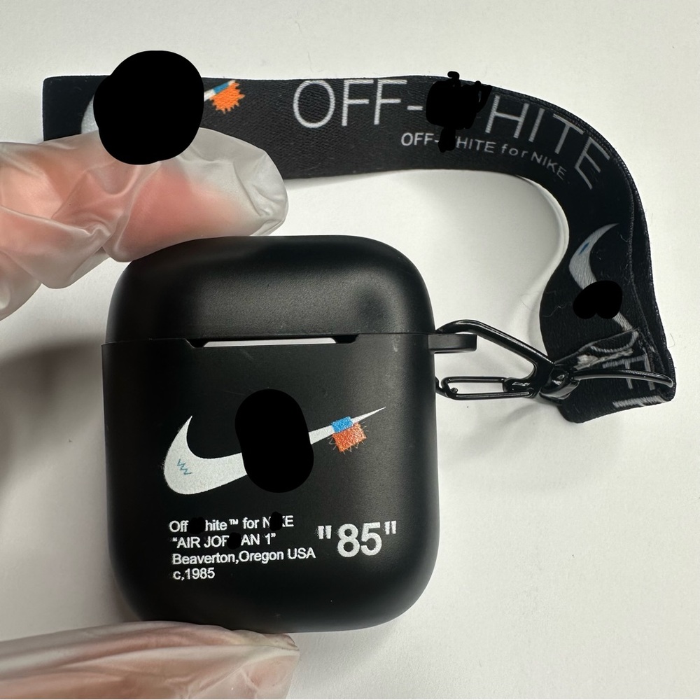 Black Airpod Case